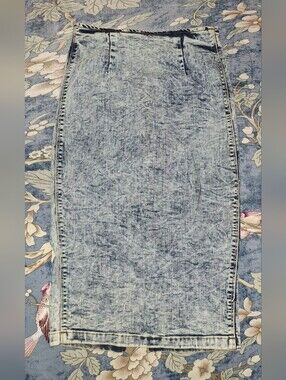 Vibrant MIU Acid Wash Denim Pencil Skirt Women's Small Knee Length USA Made
